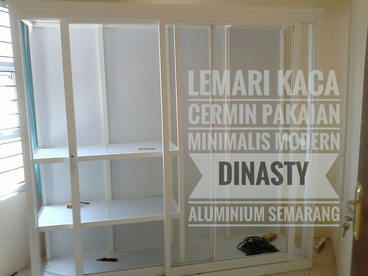 Lemari minimalis modern cermin kaca by dinasty aluminium 