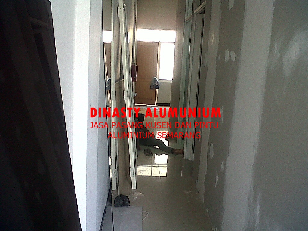 Kusen dan pintu aluminium semarang Dinasty Alumunium